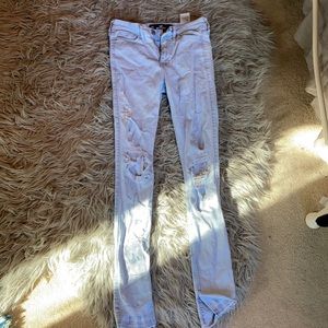 hollister jeans!